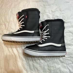 Vans Waterproof Snowboard Black and White High-Top Sneakers